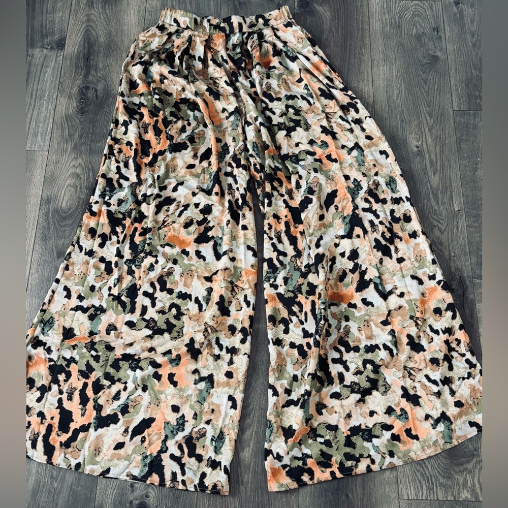 Forever 21 Palazzo Leopard Print Pants